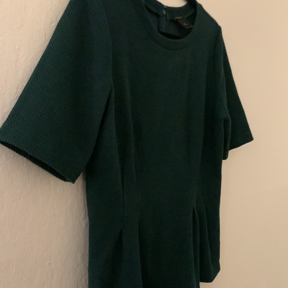 Ann Taylor green fitted peplum top - Picture 5 of 5
